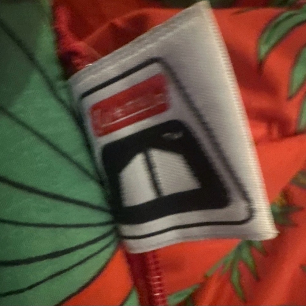 Vintage Coleman Sleeping Bag With Toucan Birds Jungle Theme Green Leaf (Red) - Picture 7 of 9